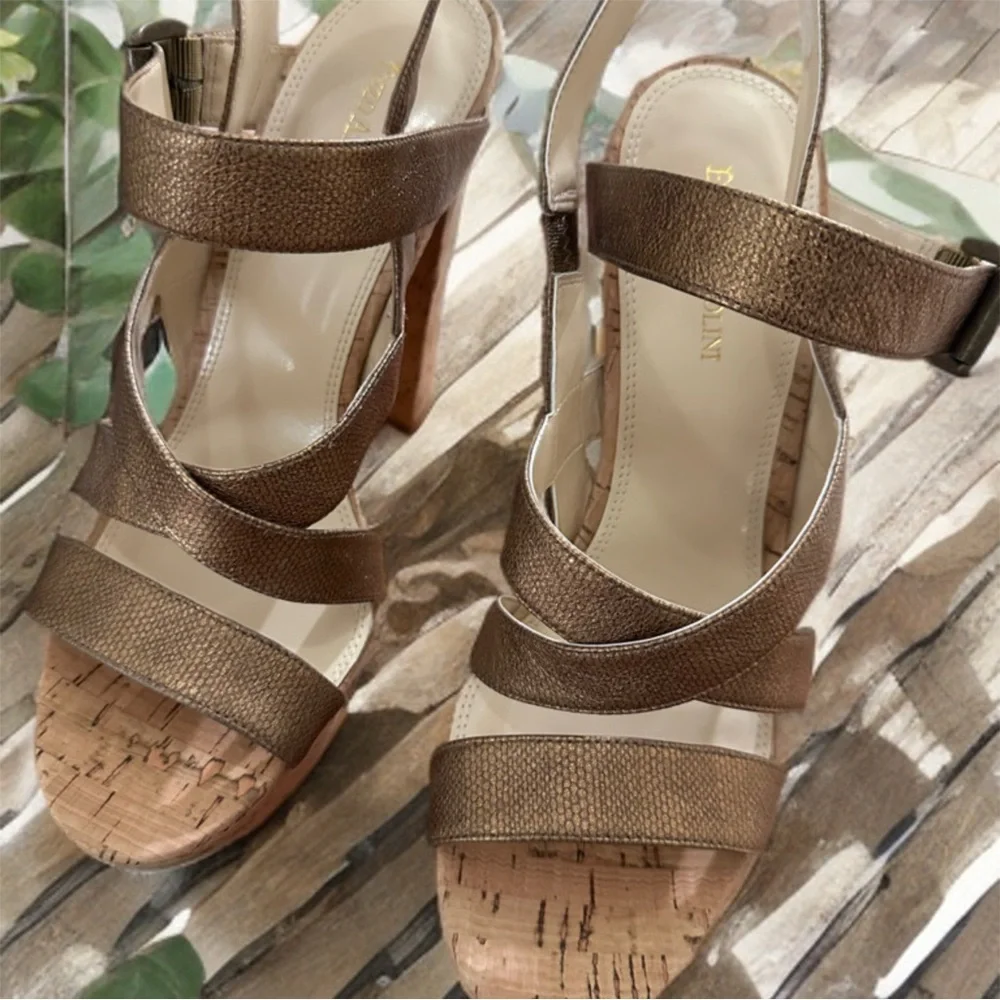 NWOT Enzo Angiolini Copper Brown Strappy Platform Heels Size 10M